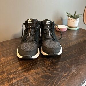 Sorel high top sneakers